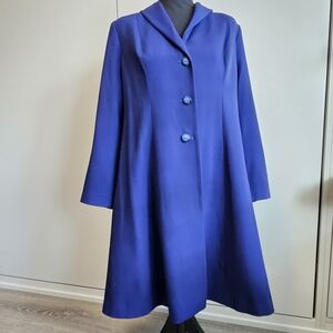 🍾 Chic Vintage Royal Blue Overcoat